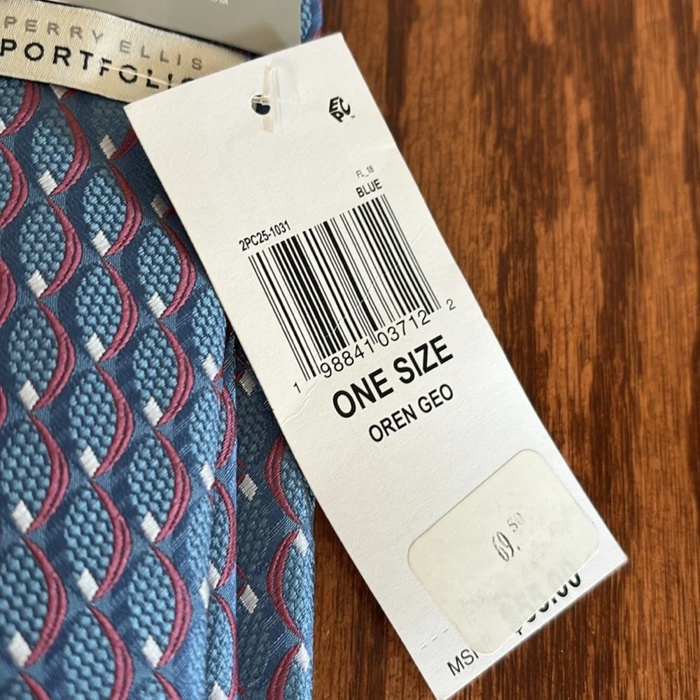 NWT Perry Ellis Blue and Pink Men's neck Tie